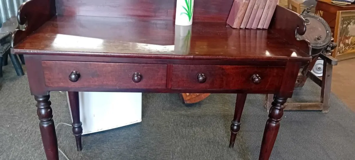 George III Mahogany Wash Stand - Image 2