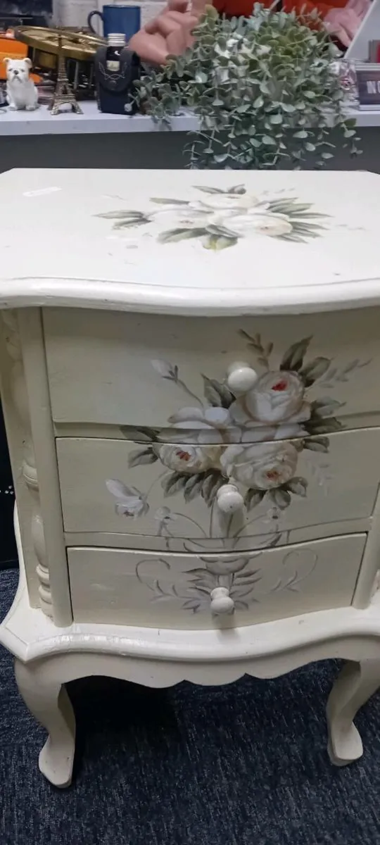 Decorative Lamp Stand With Drawers - Image 2