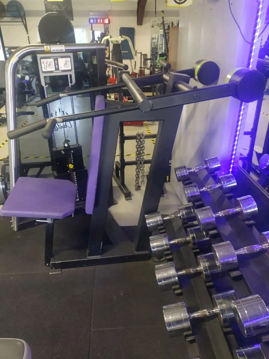 Shoulder press technogym - Image 2