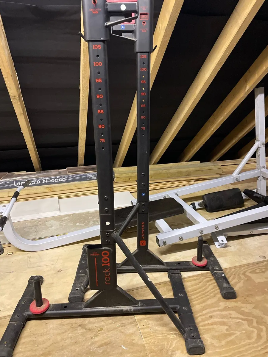 Squat rack barbell stands