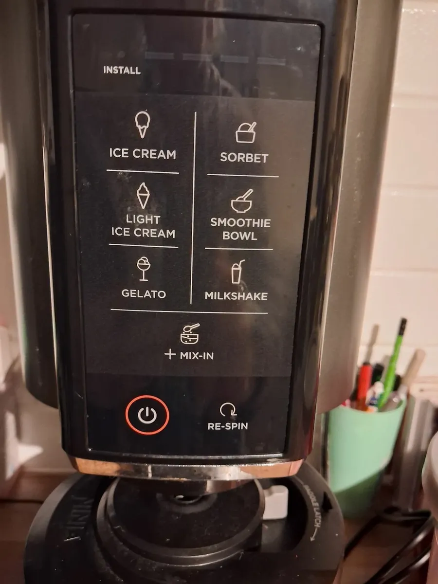 Ninja Creami - like new - Image 3