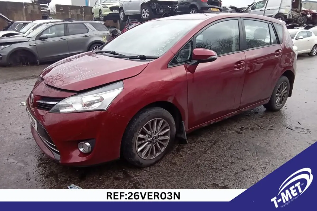 2018 TOYOTA VERSO BREAKING FOR PARTS - Image 3