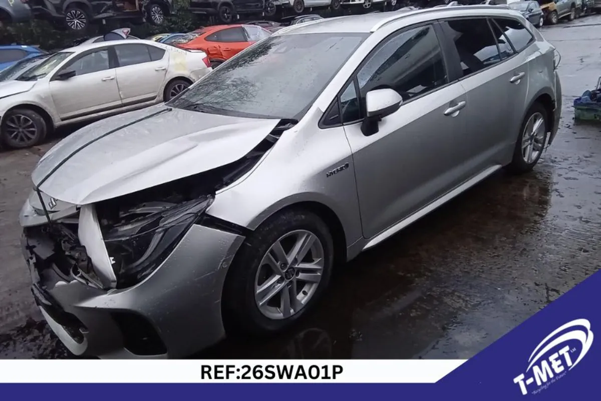 2021 SUZUKI SWACE BREAKING FOR PARTS - Image 4