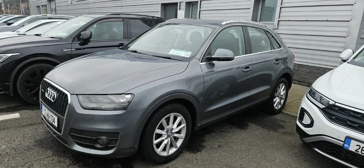 Audi q3 - Image 1