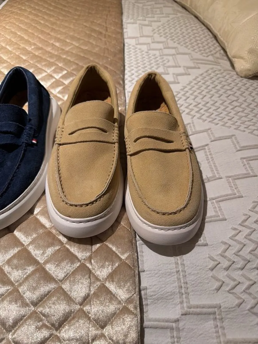 mens shoes - Image 1