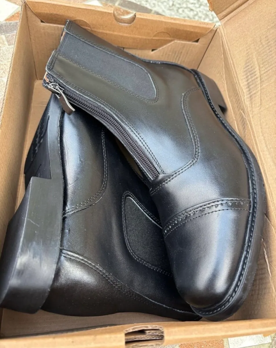 BRAND NEW PADDOCK BOOTS - Image 1