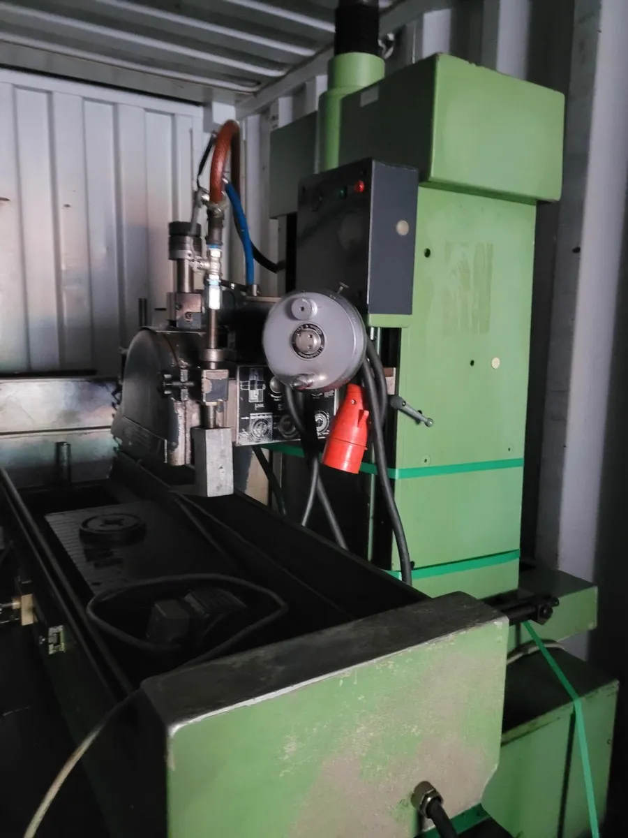 Surface grinder ELB - Image 2