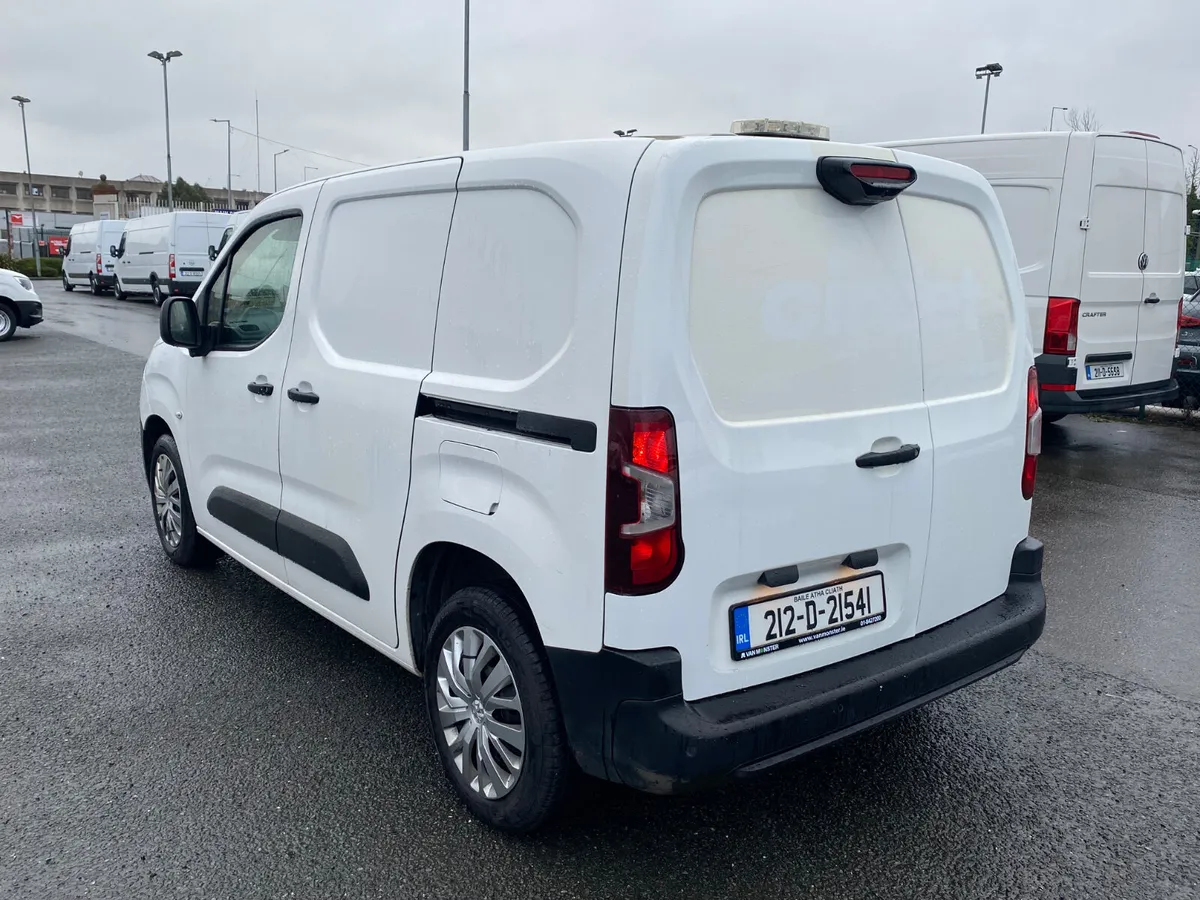 2021 Peugeot Partner Professional 1.5HDI 100BHP - Image 4