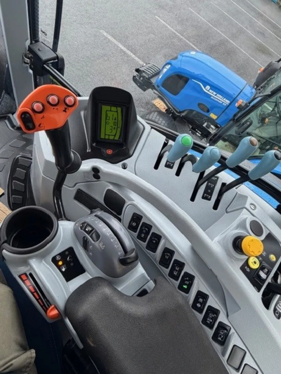 T7.210 R/C - Image 3