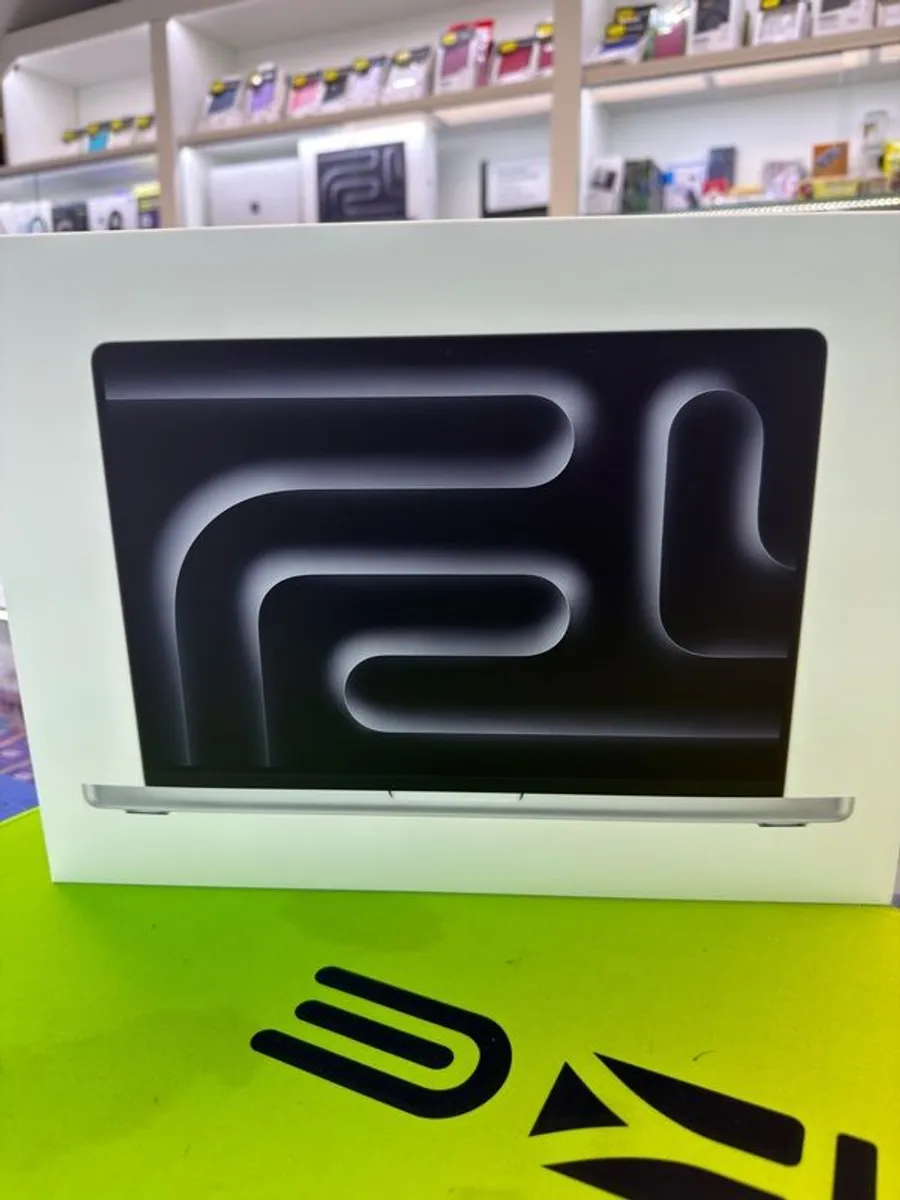 Macbook Pro M5, 16gb, 1tb, Brand New Sealed, - Image 1