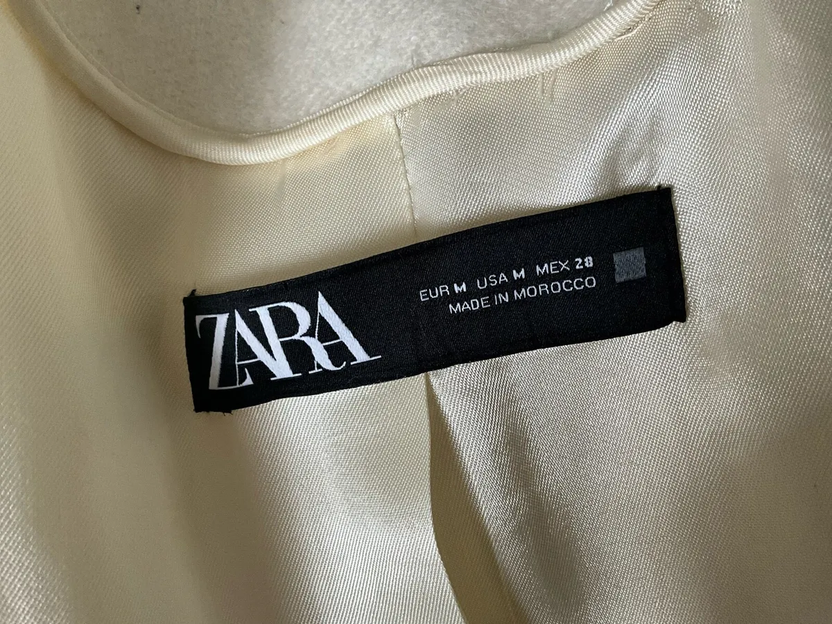 Zara Lady’s White Coat - Image 3