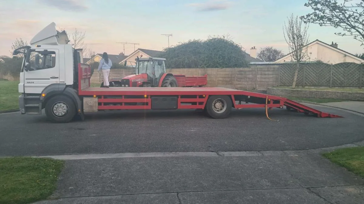 2010 Mercedes Recovery beaver tail for sale - Image 2