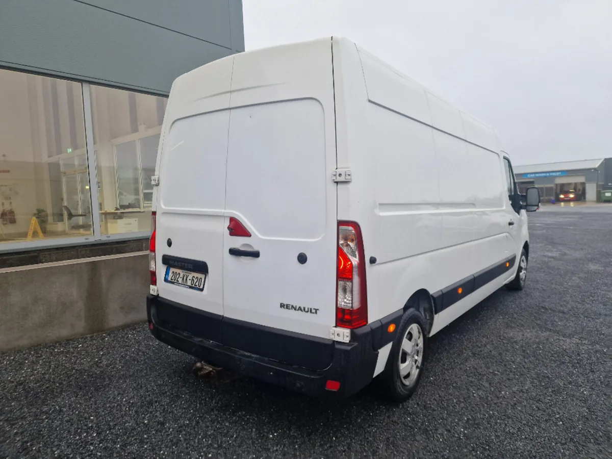 Renault Master FWD LM35 DCI 135 Business+ E6 - Image 3