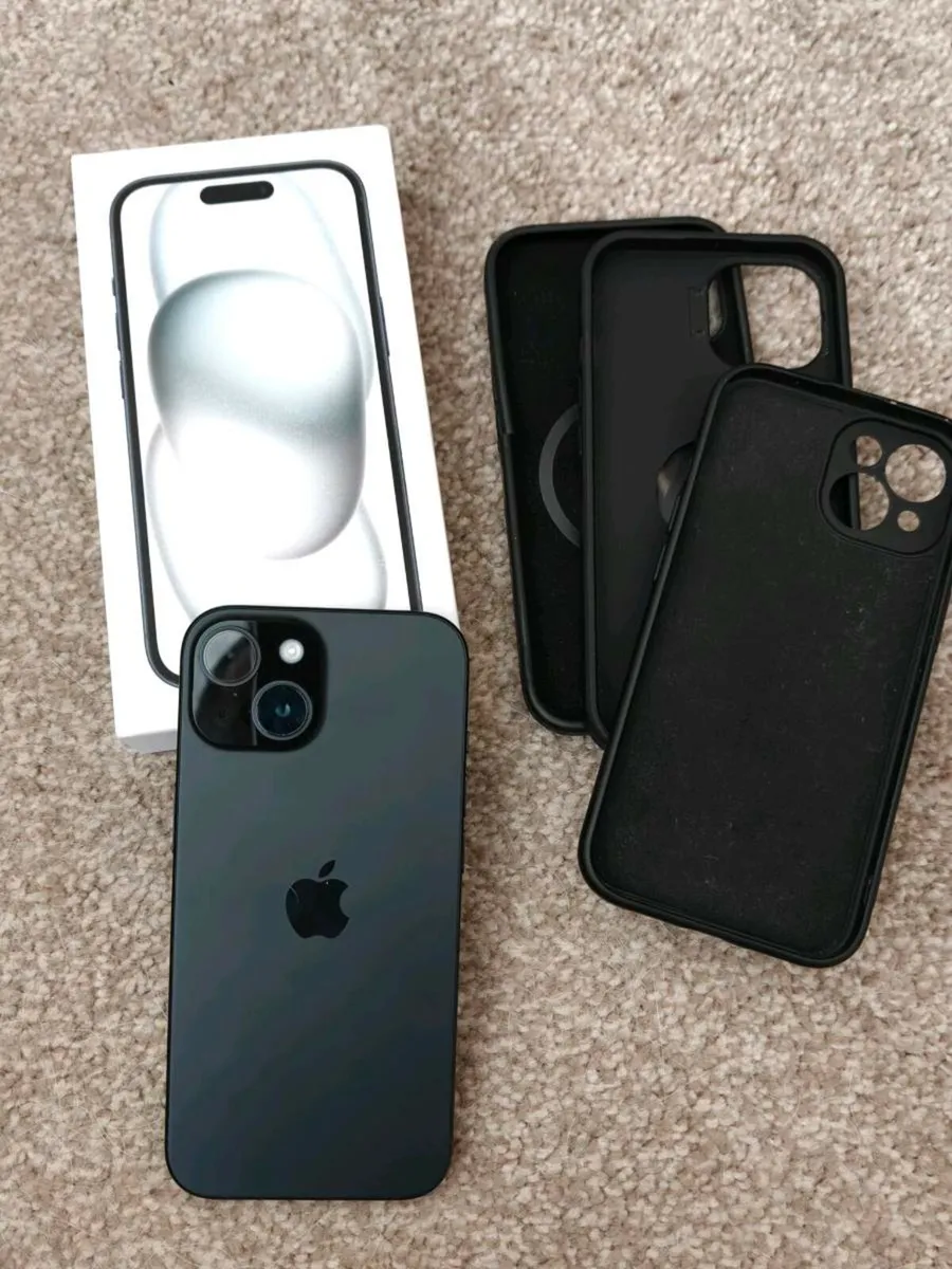 iPhone 15 unlocked - Image 3