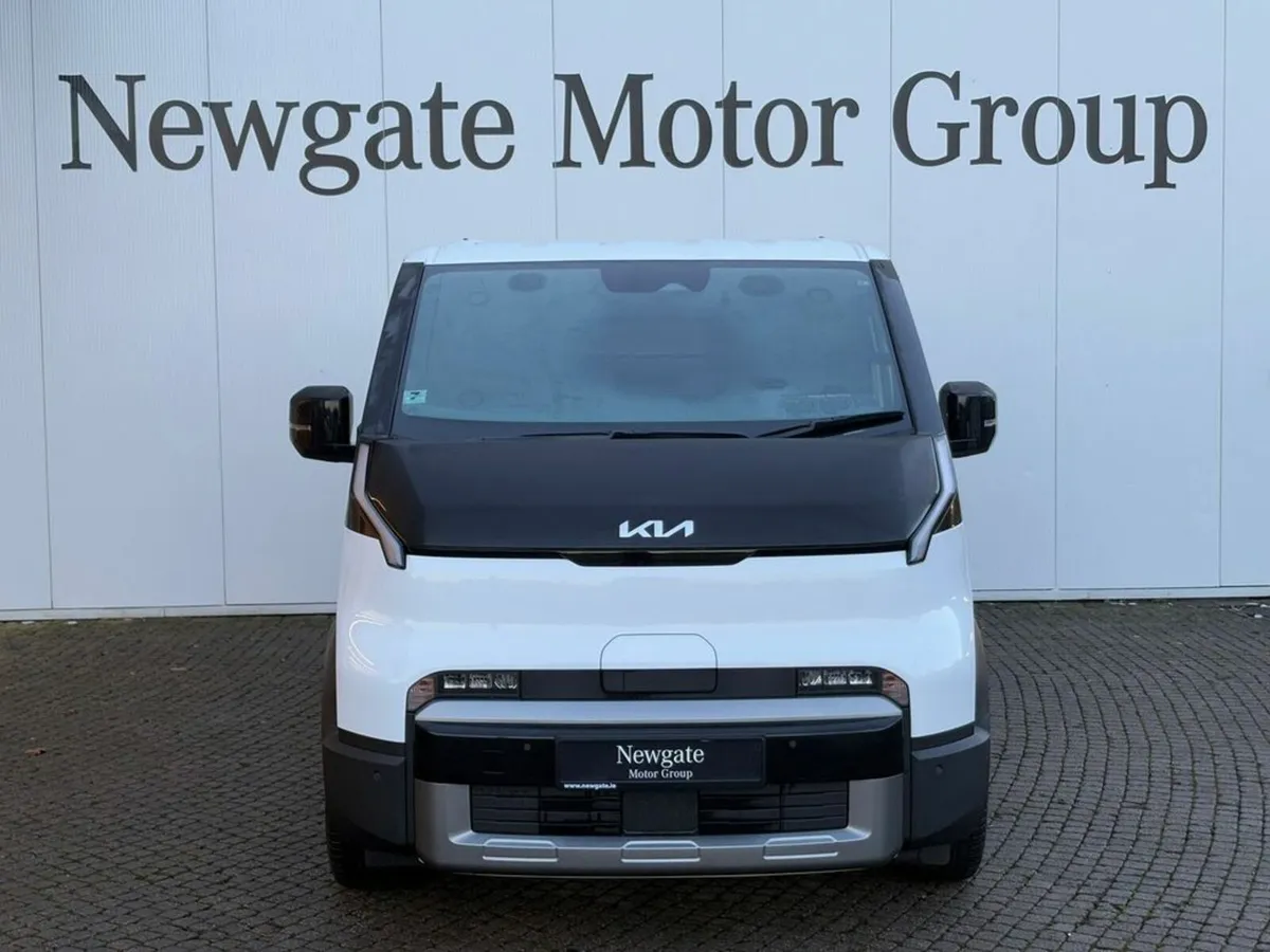 Kia PV5 - Image 2