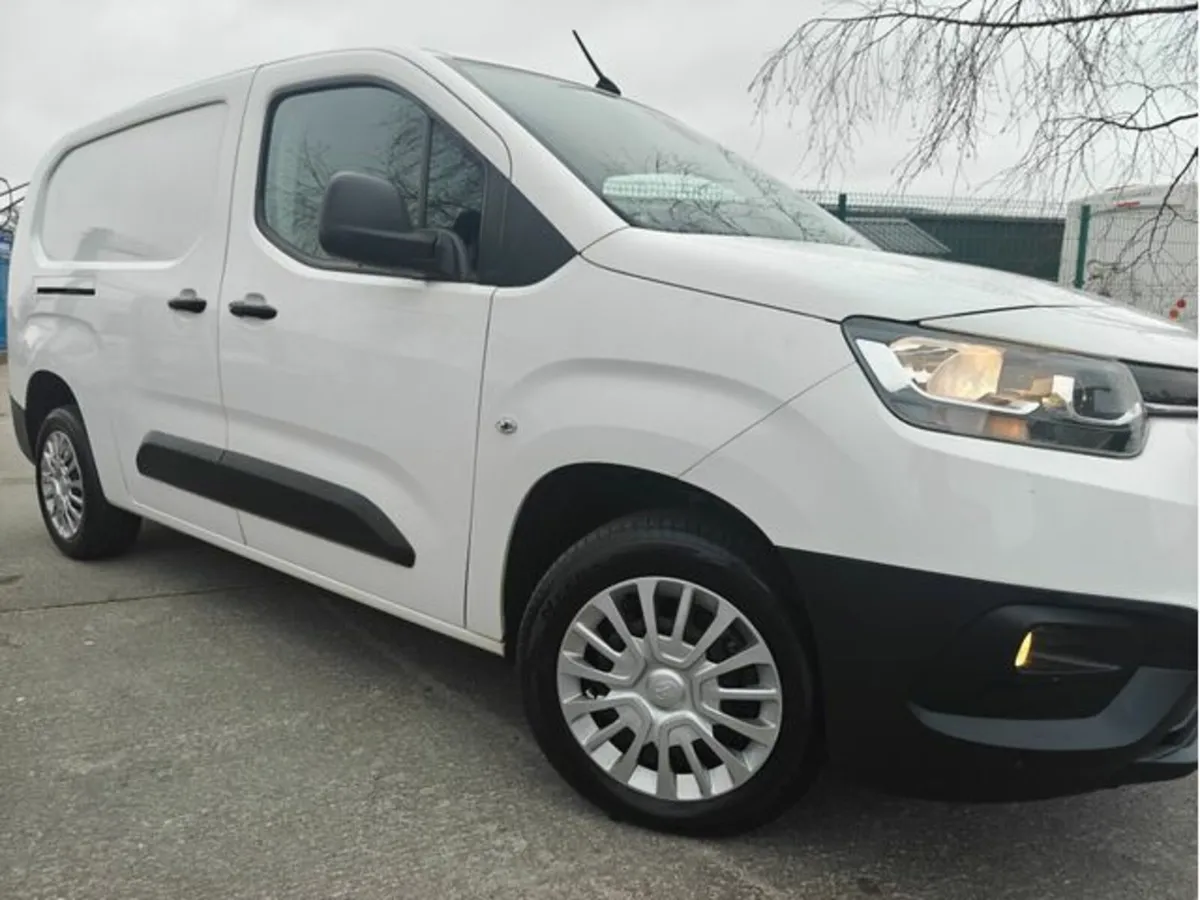 Toyota Proace LONG WHEEL BASE - Image 1