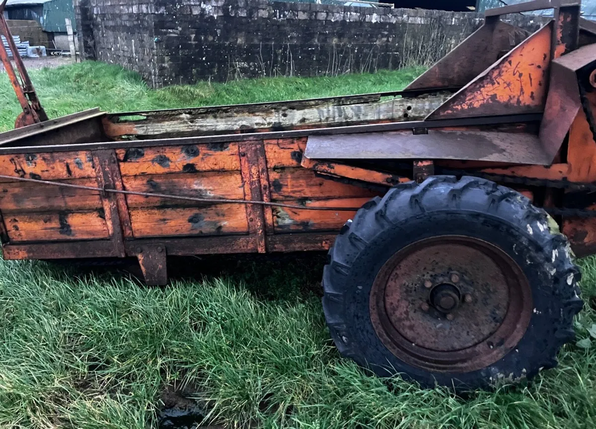 Salopian Manure Spreader - Image 3