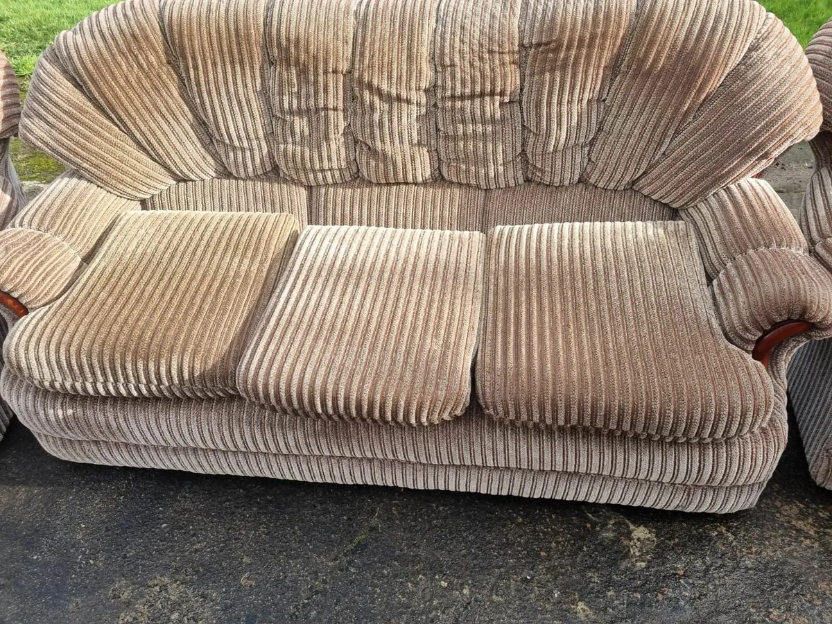 5 piece suite of furniture - Image 3