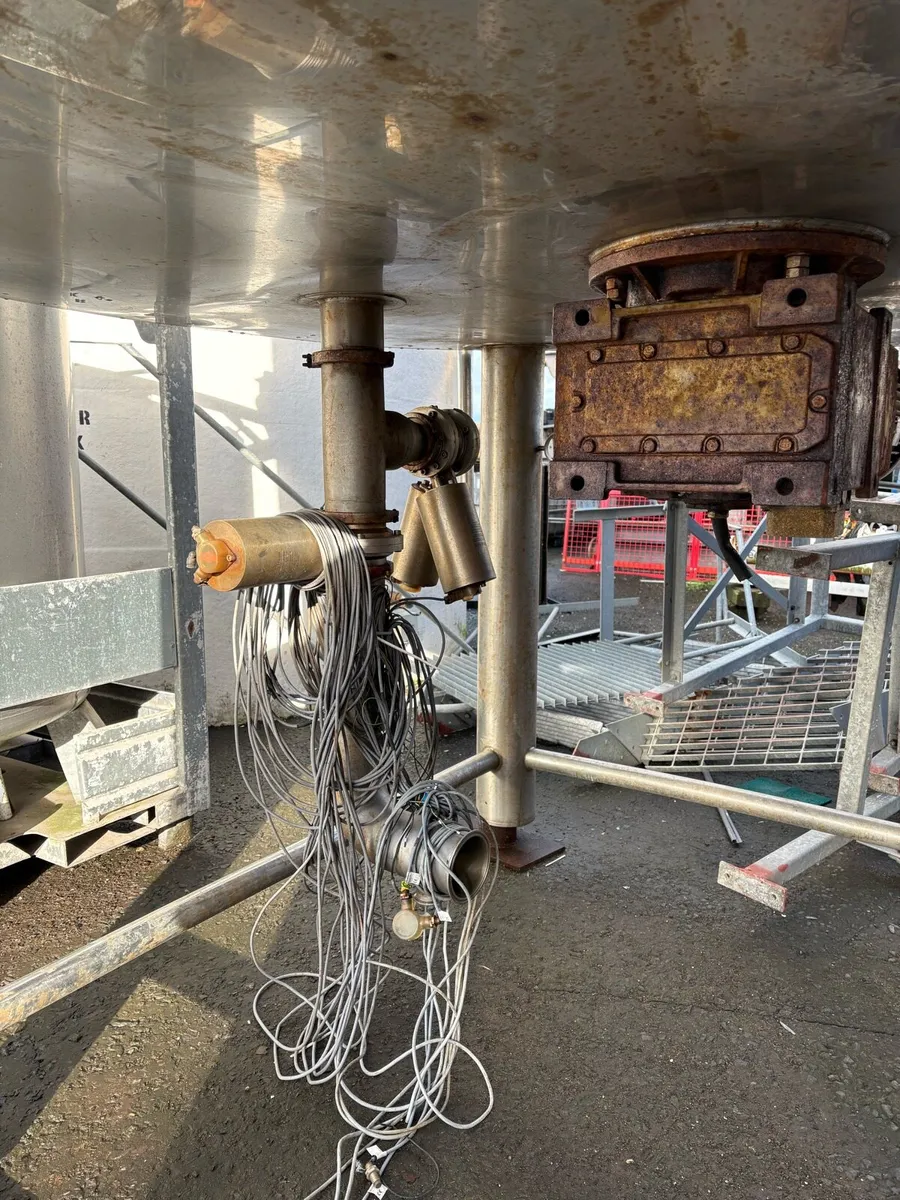 10,000L Stainless Steel Mixing Vessel/Tank - Image 3