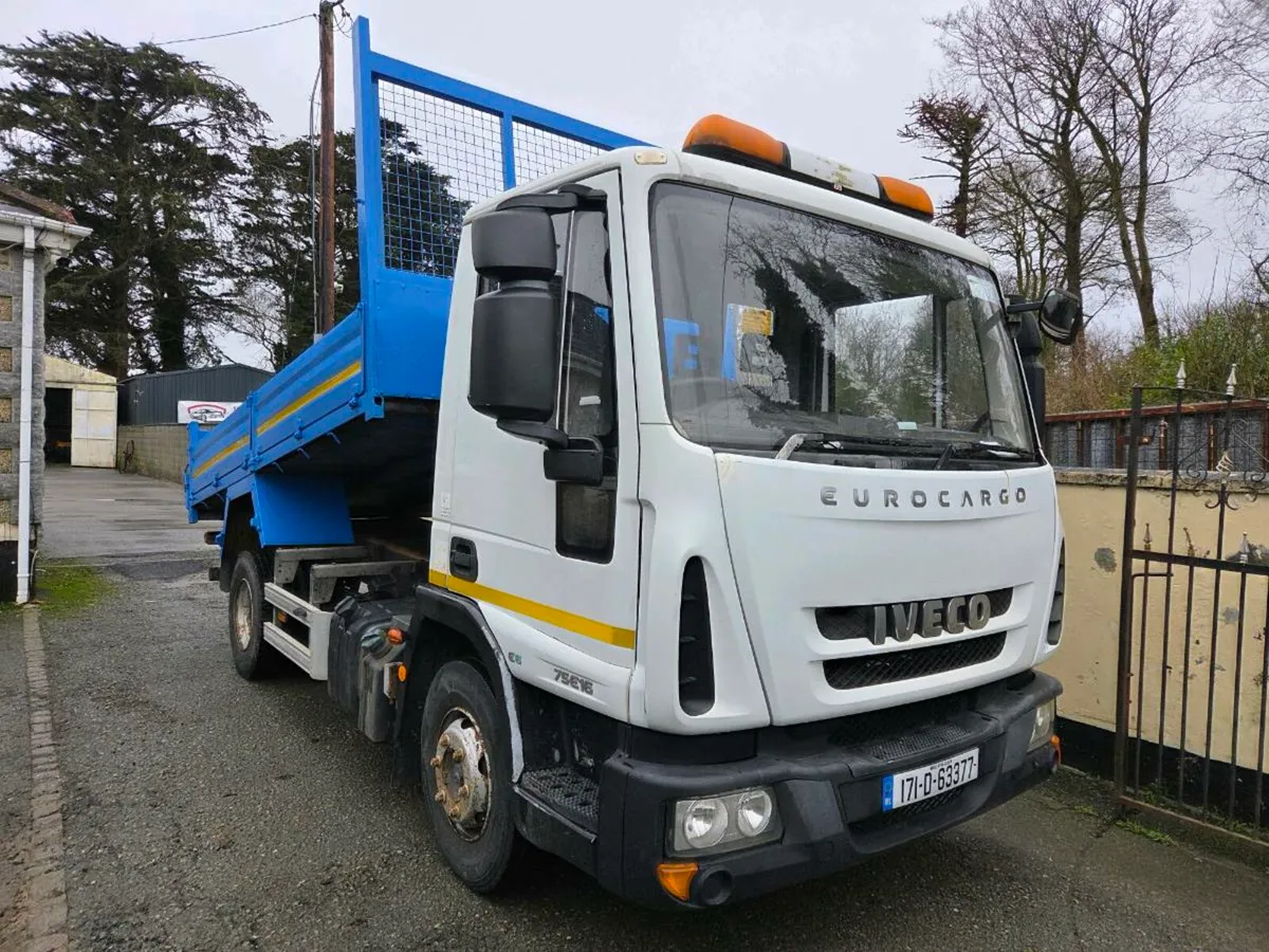 2017 Iveco Cargo Manual Tipper - Image 1