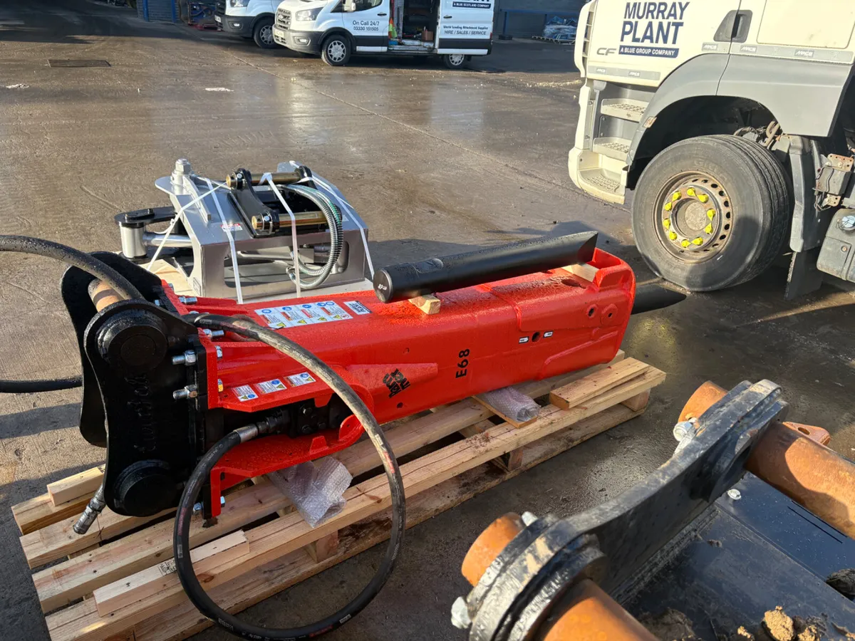 Rammer E68 Rock Hammer - Image 1