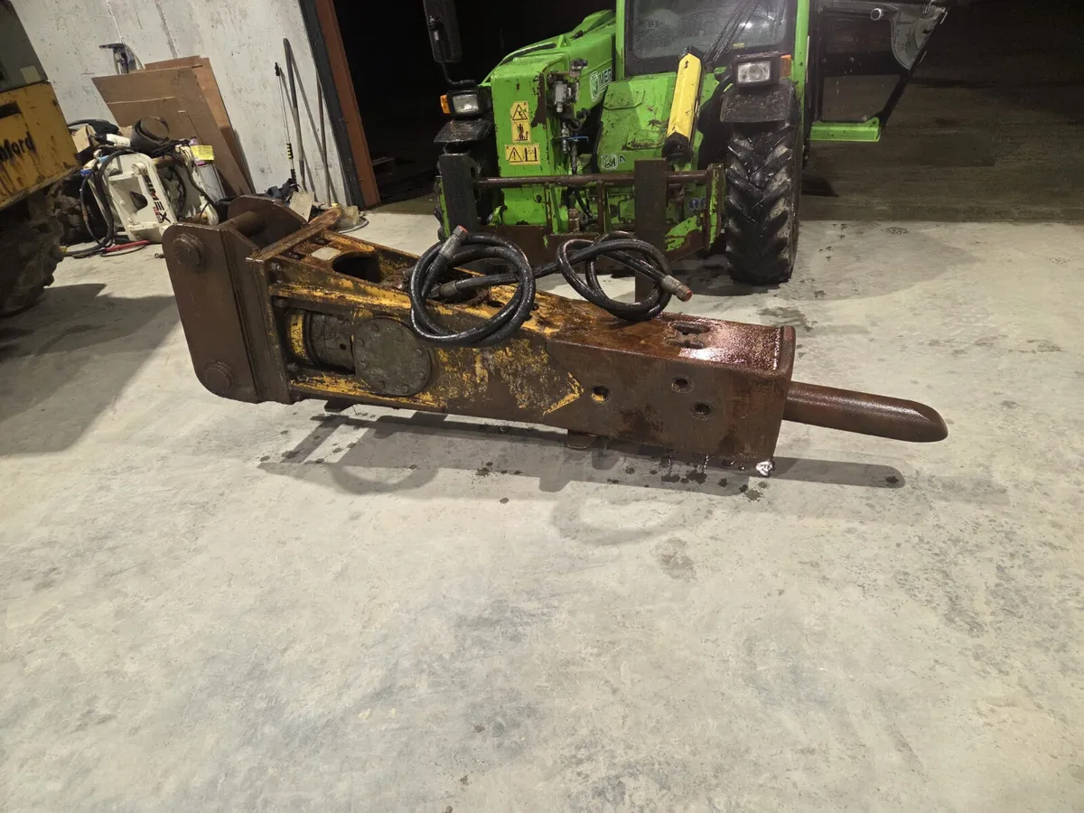 Omal 1300 Rock Breaker - Image 2