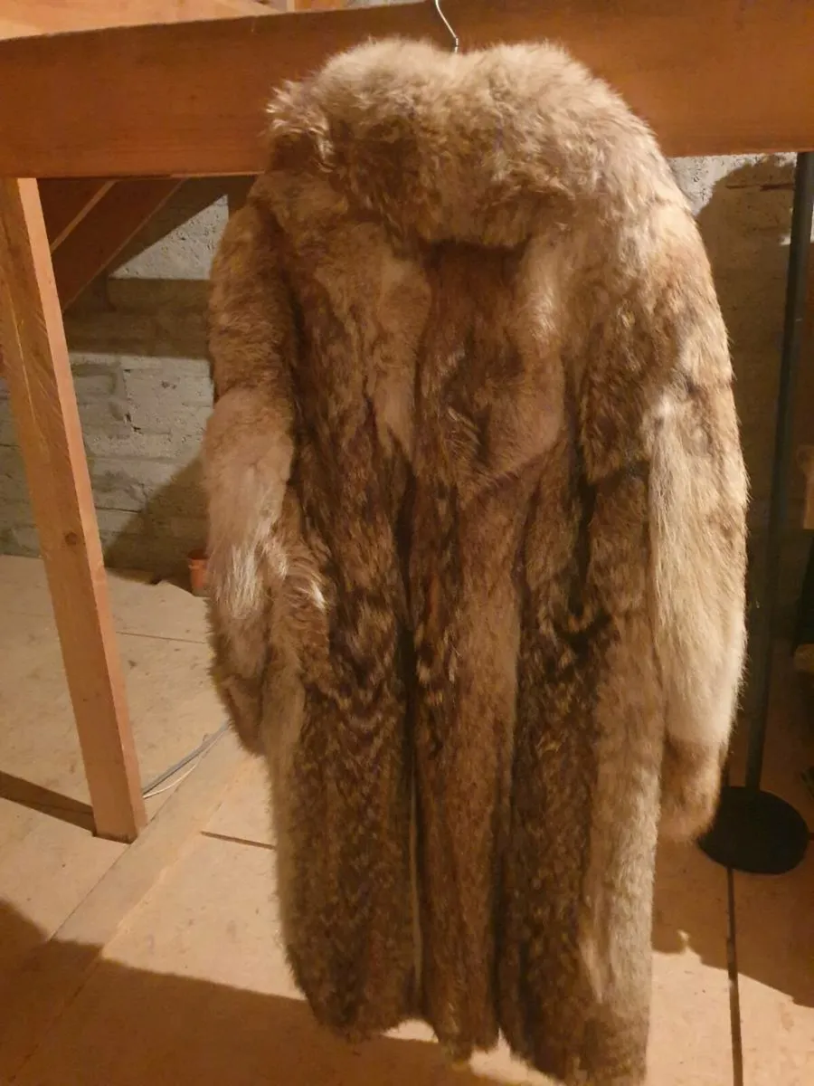 Mans Canadian Wolf fur coat - Image 1