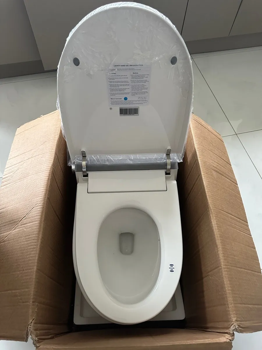 Smart Intelligent Toilet Seat - Heated, Bidet - Image 1