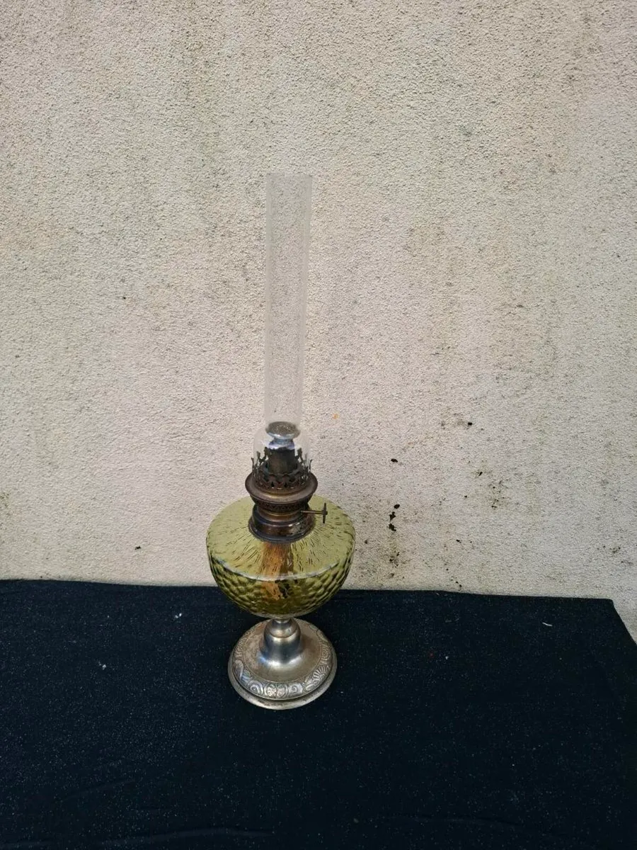 Vintage glass lamp - Image 1