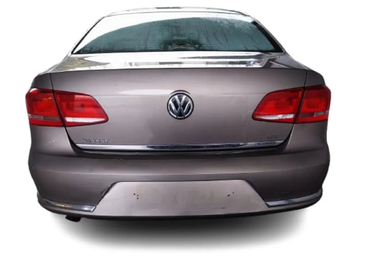 2011 VOLKSWAGEN PASSAT For Breaking/Dismantling - Image 4