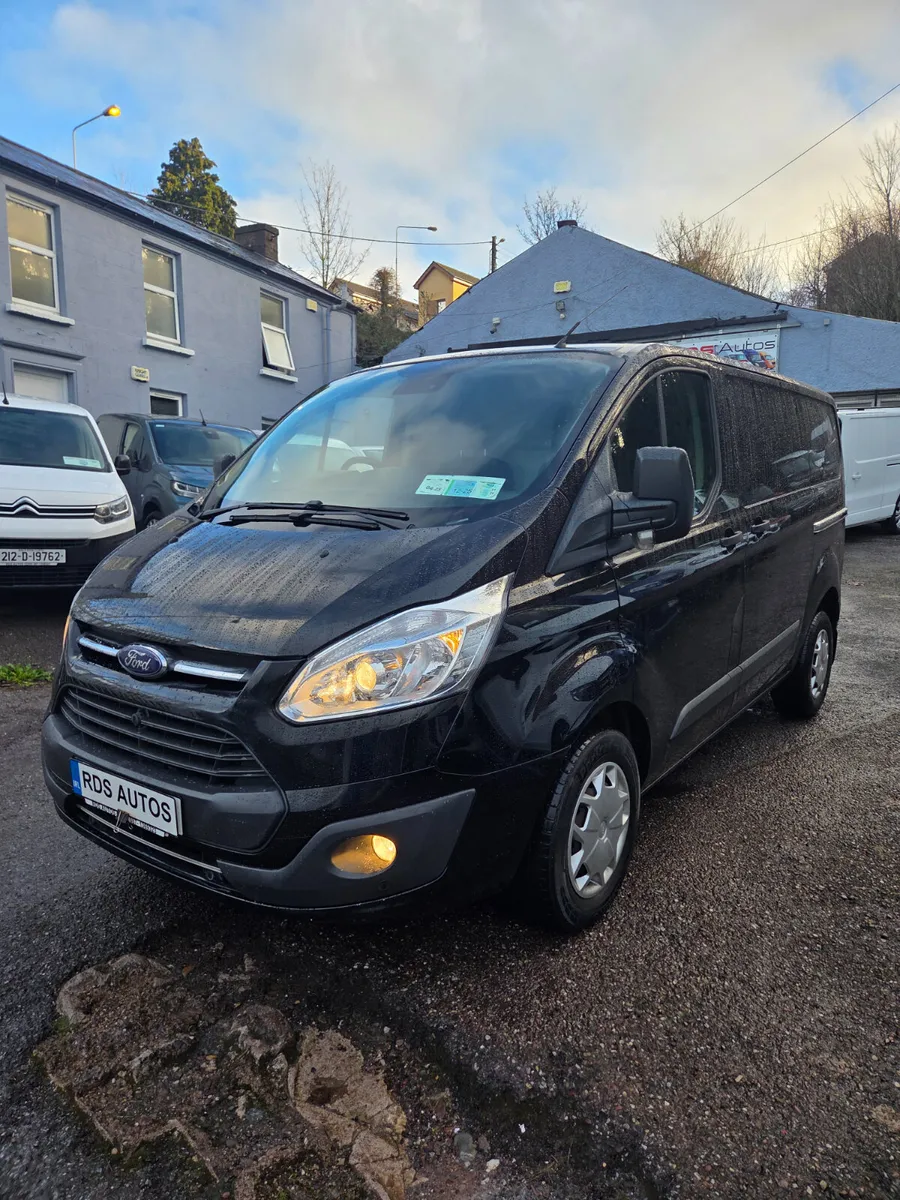 🔥17 FORD CUSTOM LOW KMS🔥 - Image 3