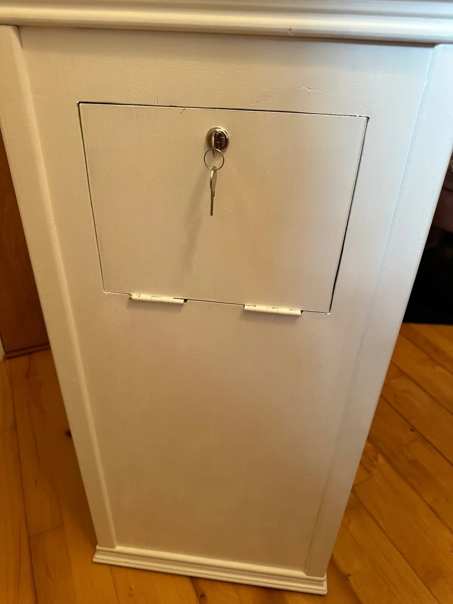 Handmade wedding post box - Image 2