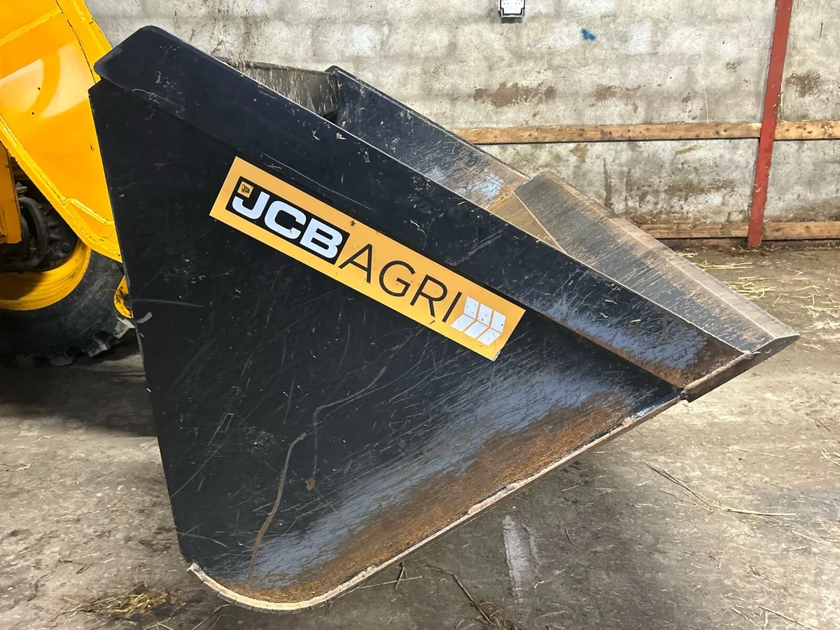 JCB grain Bucket - Image 4