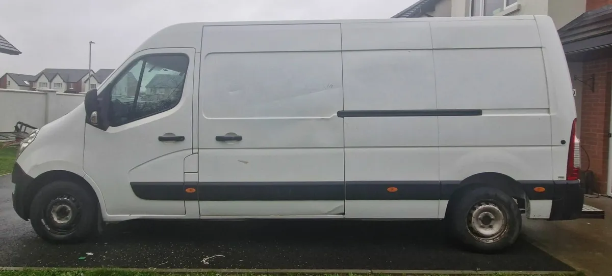 Renault Master 2018 - Image 2