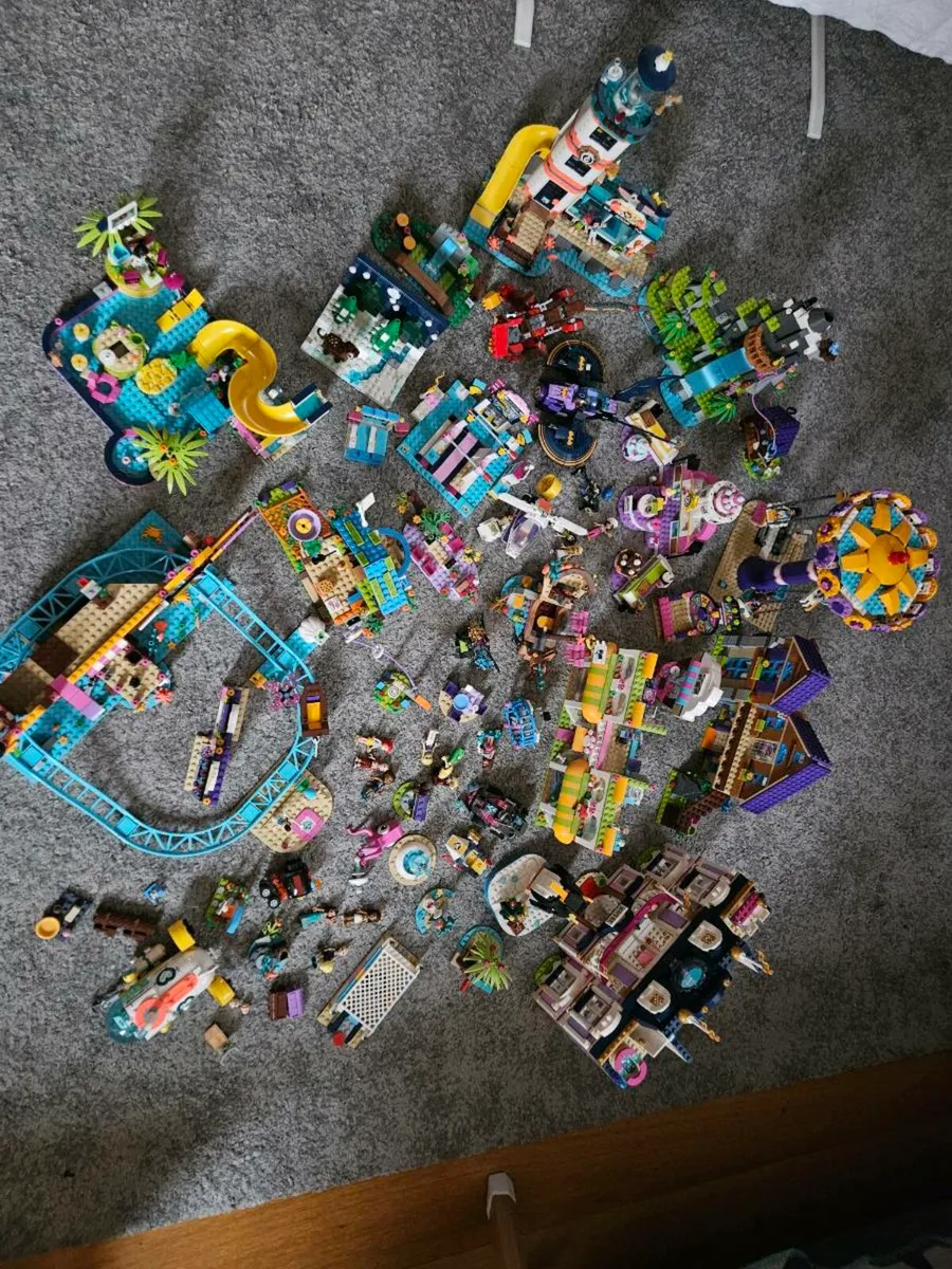 Lego friends lot - Image 1