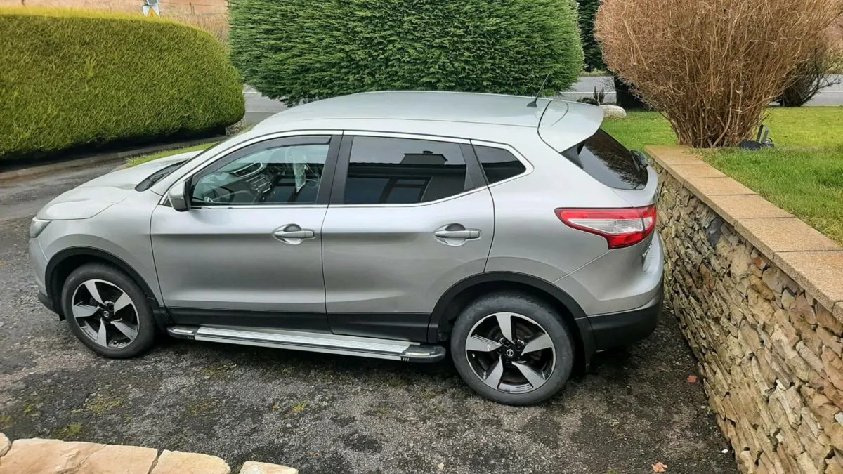 Nissan Qashqai - Image 1