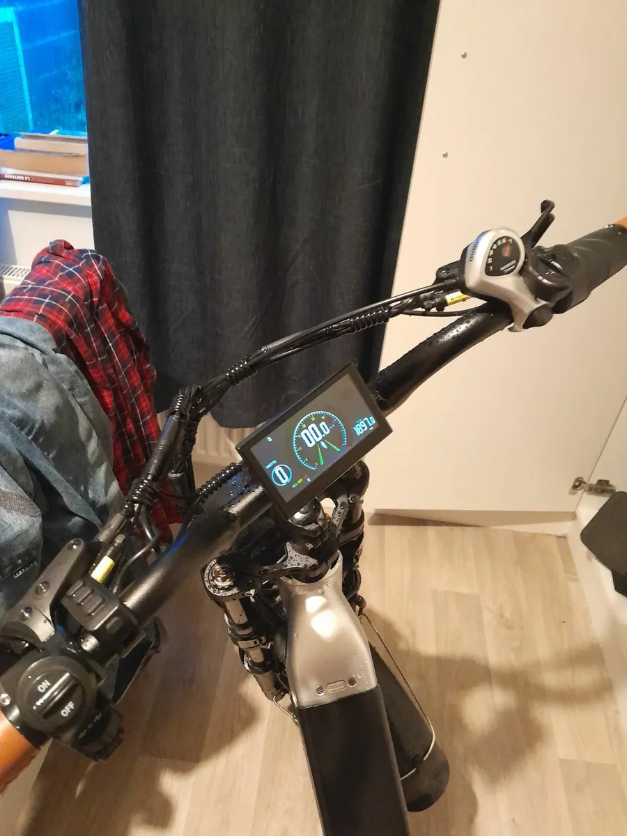 Electric bike - Image 3