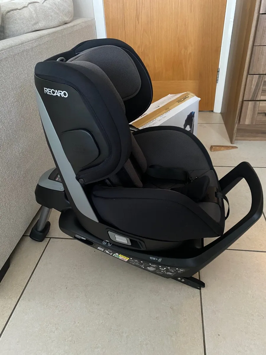 Recaro Zero.1 car seat - Image 2