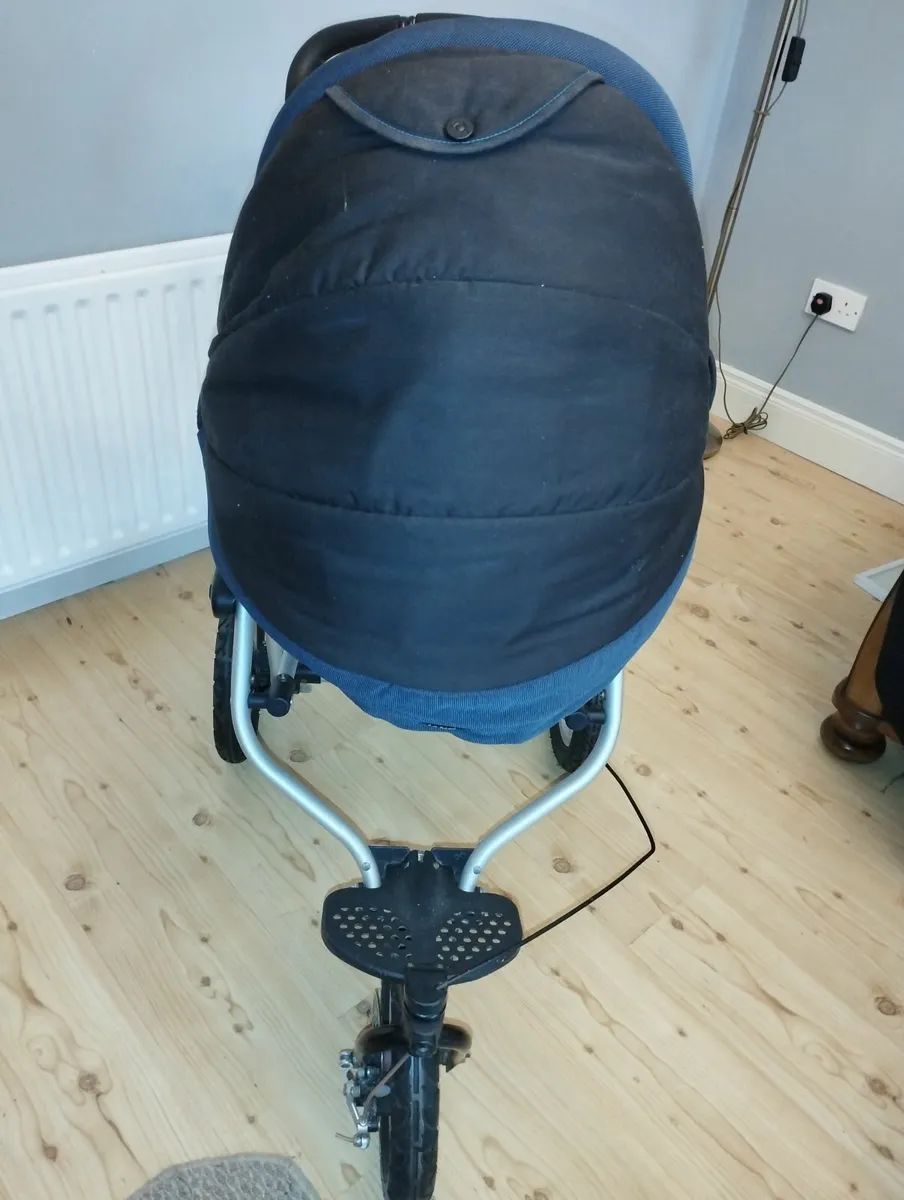 Jane Powertrack 360° buggy. - Image 4