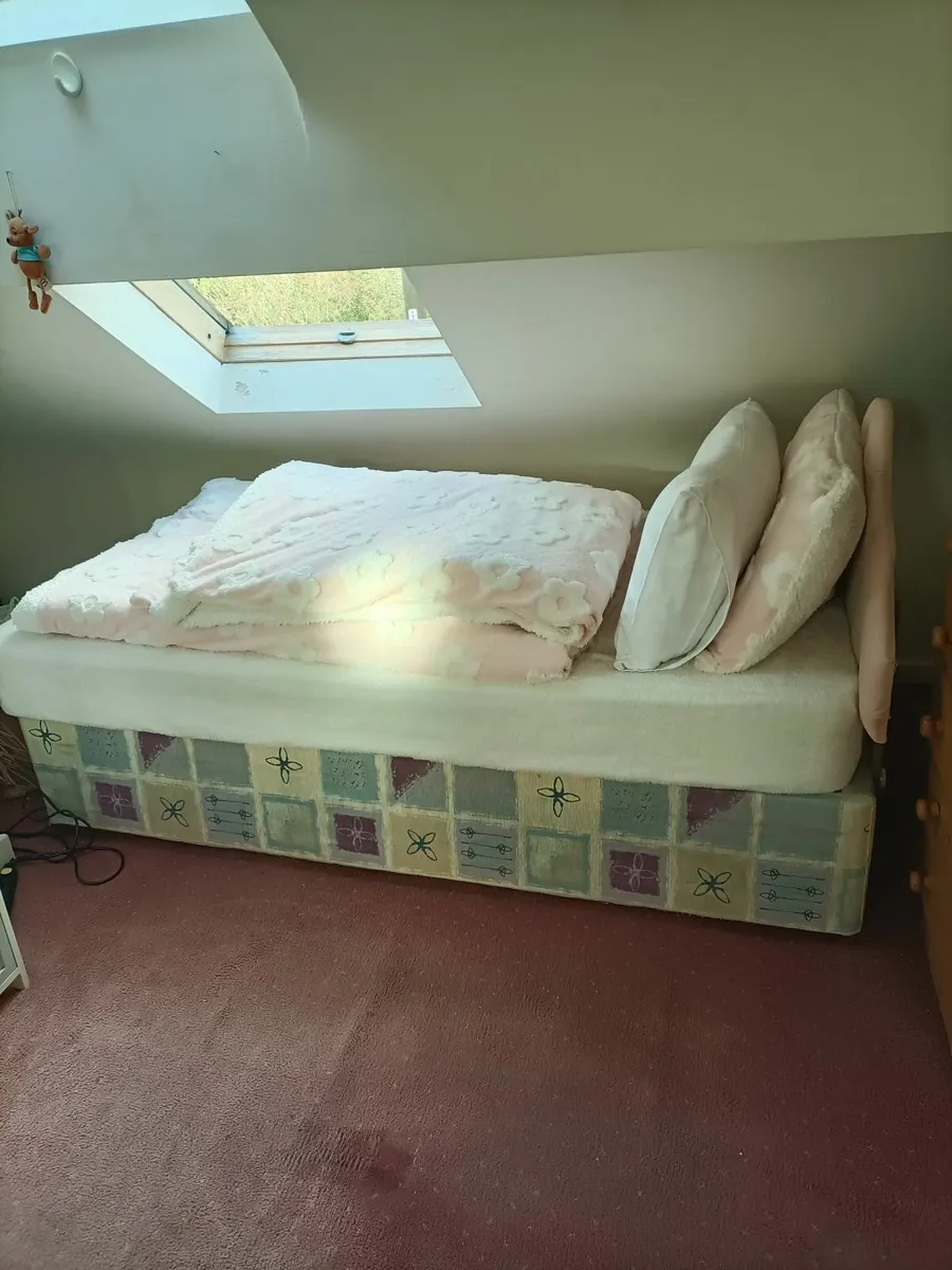 Divan bed with mattress - Image 2