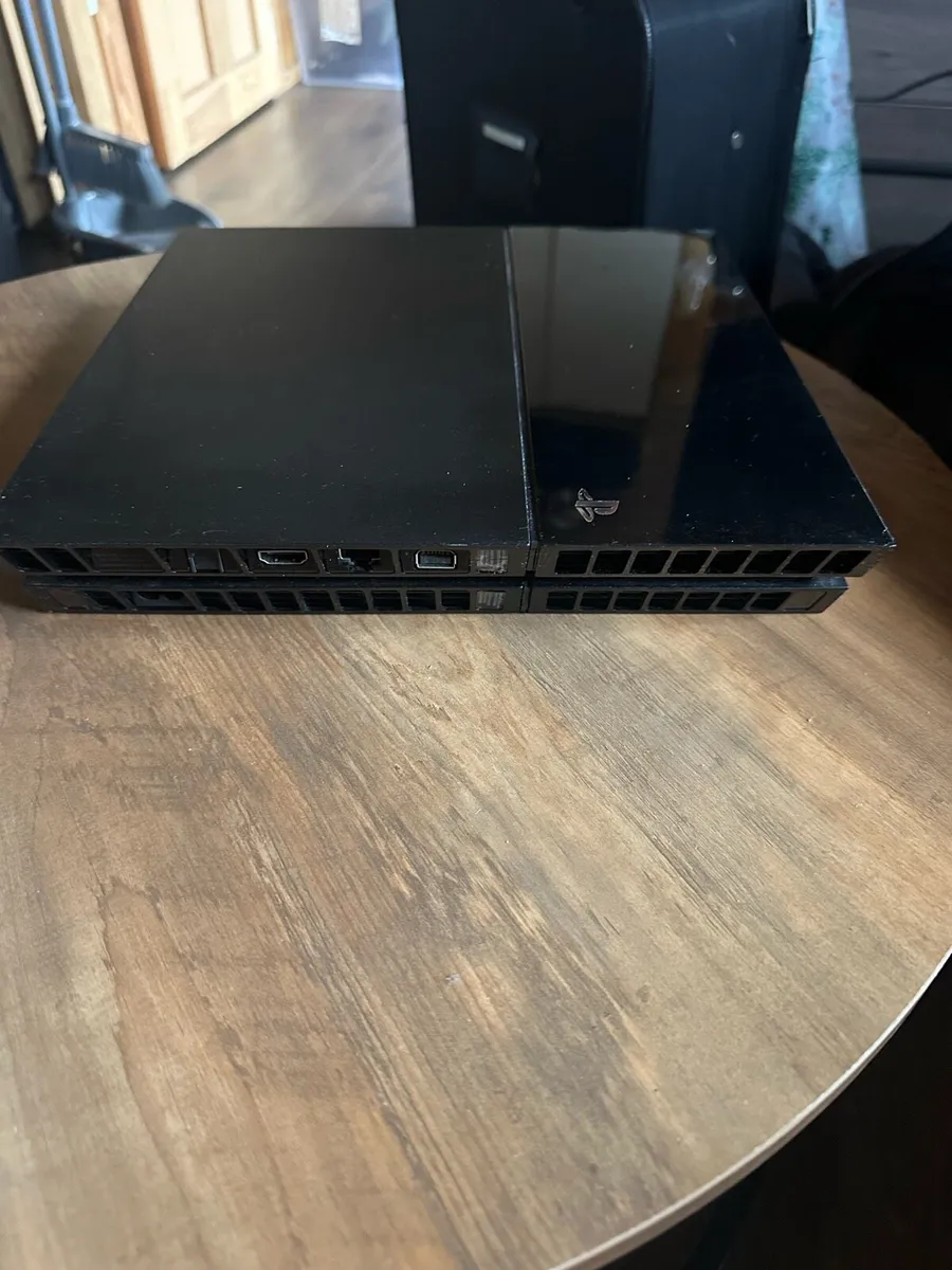 PlayStation 4 - Image 3