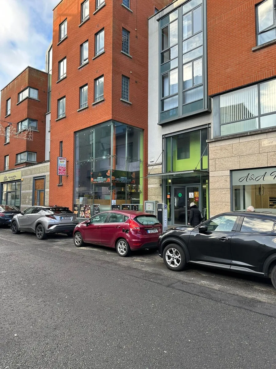 Takway restaurant - Image 1