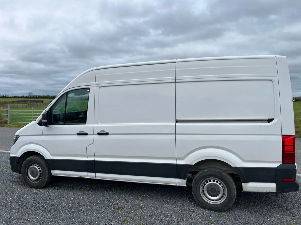 Volkswagen Crafter - Image 3