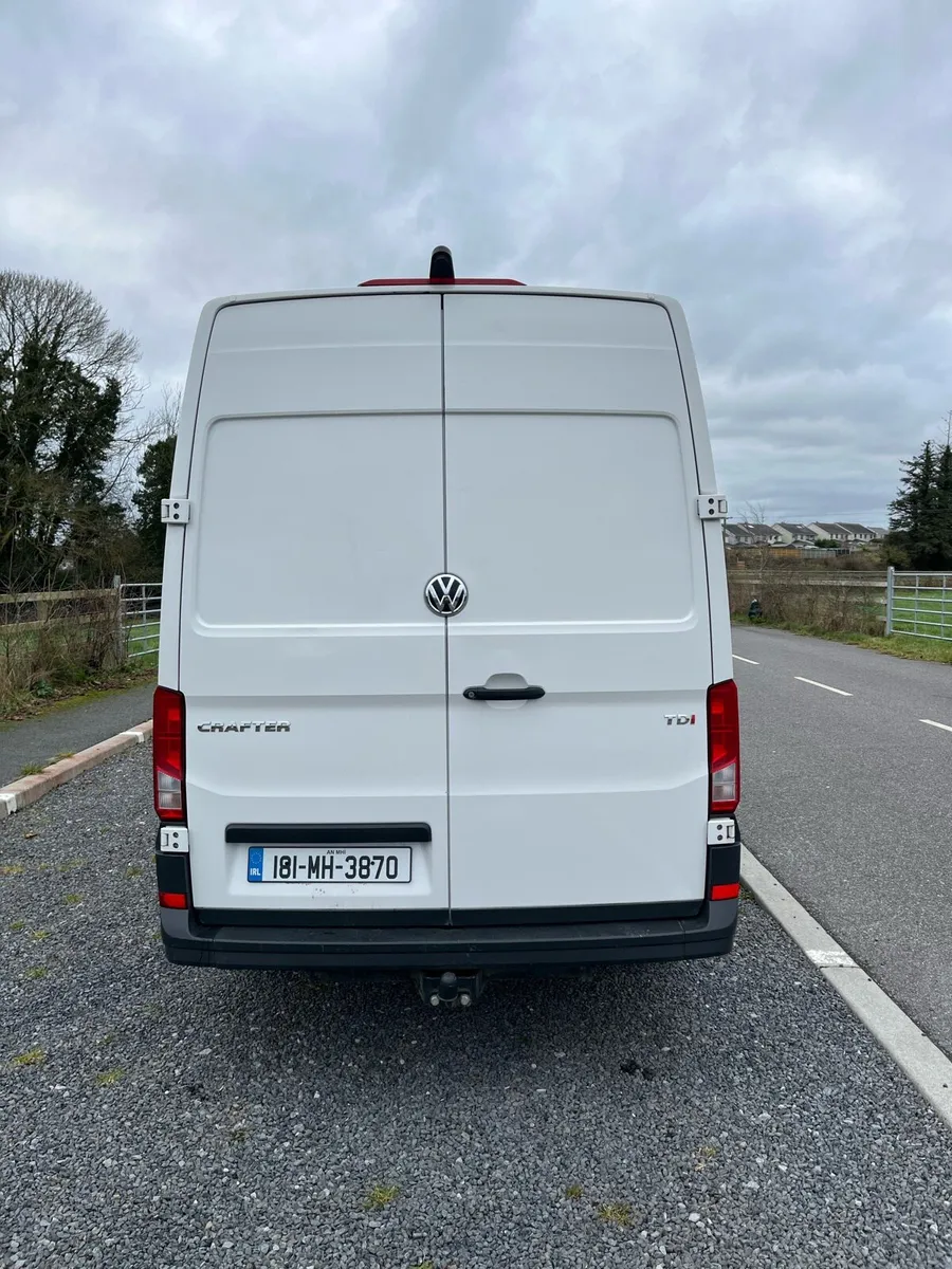 Volkswagen Crafter - Image 4