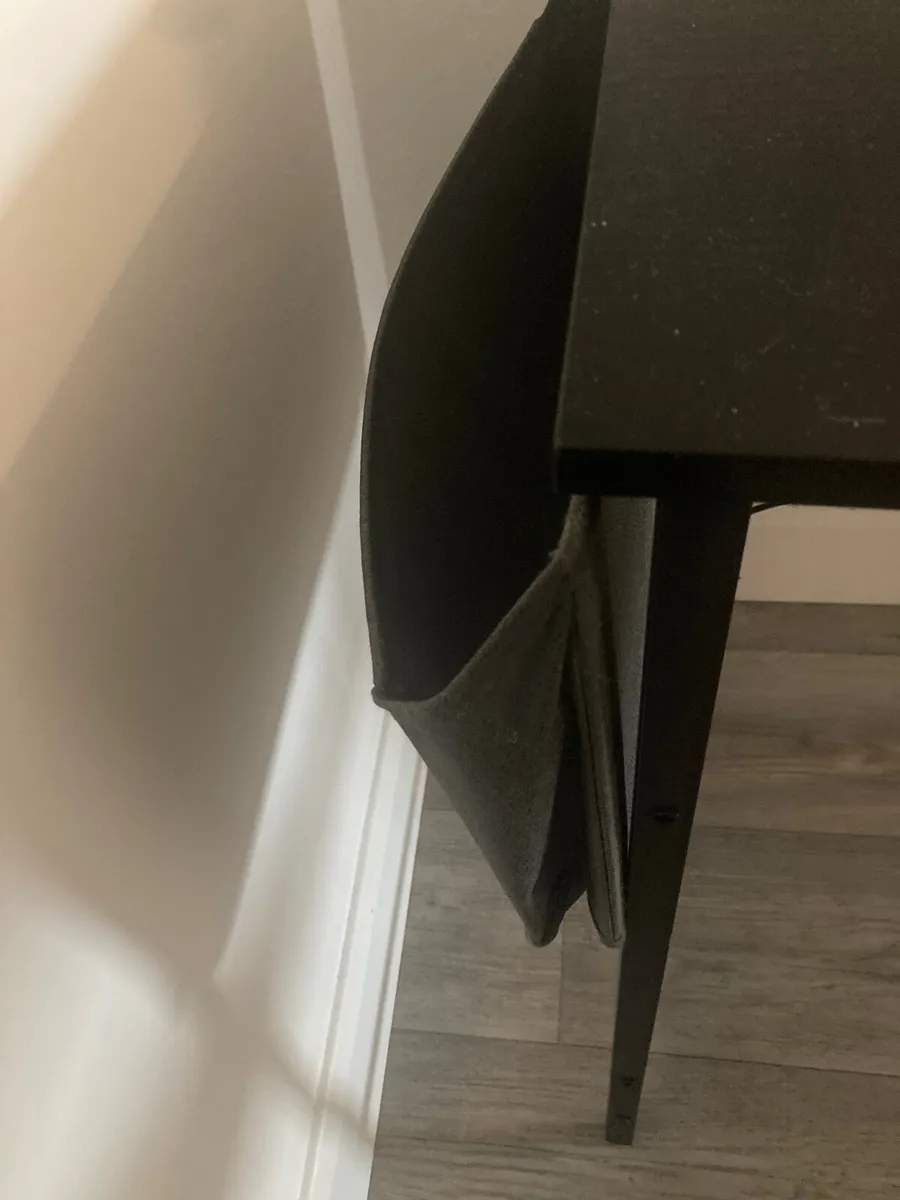 Game/office table - Image 3