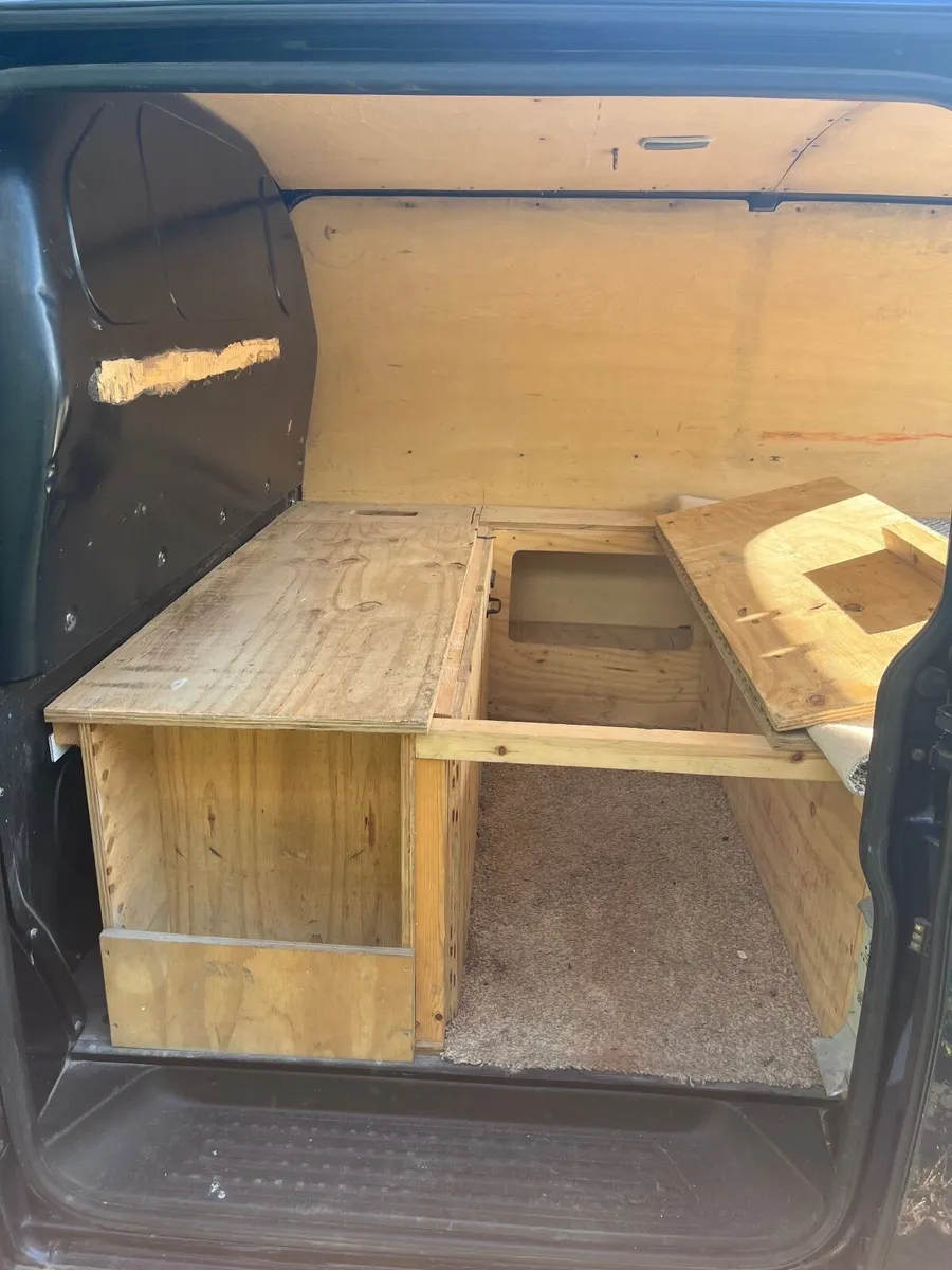 Volkswagen Transporter 2013 - Image 3