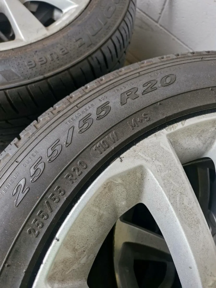 Land Rover alloys - Image 3