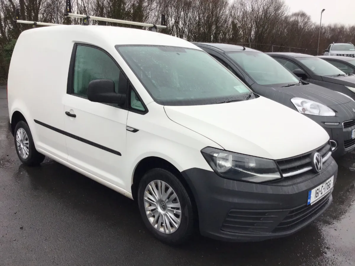 Volkswagen Caddy VAN TDI 75HP 5DR - Image 4