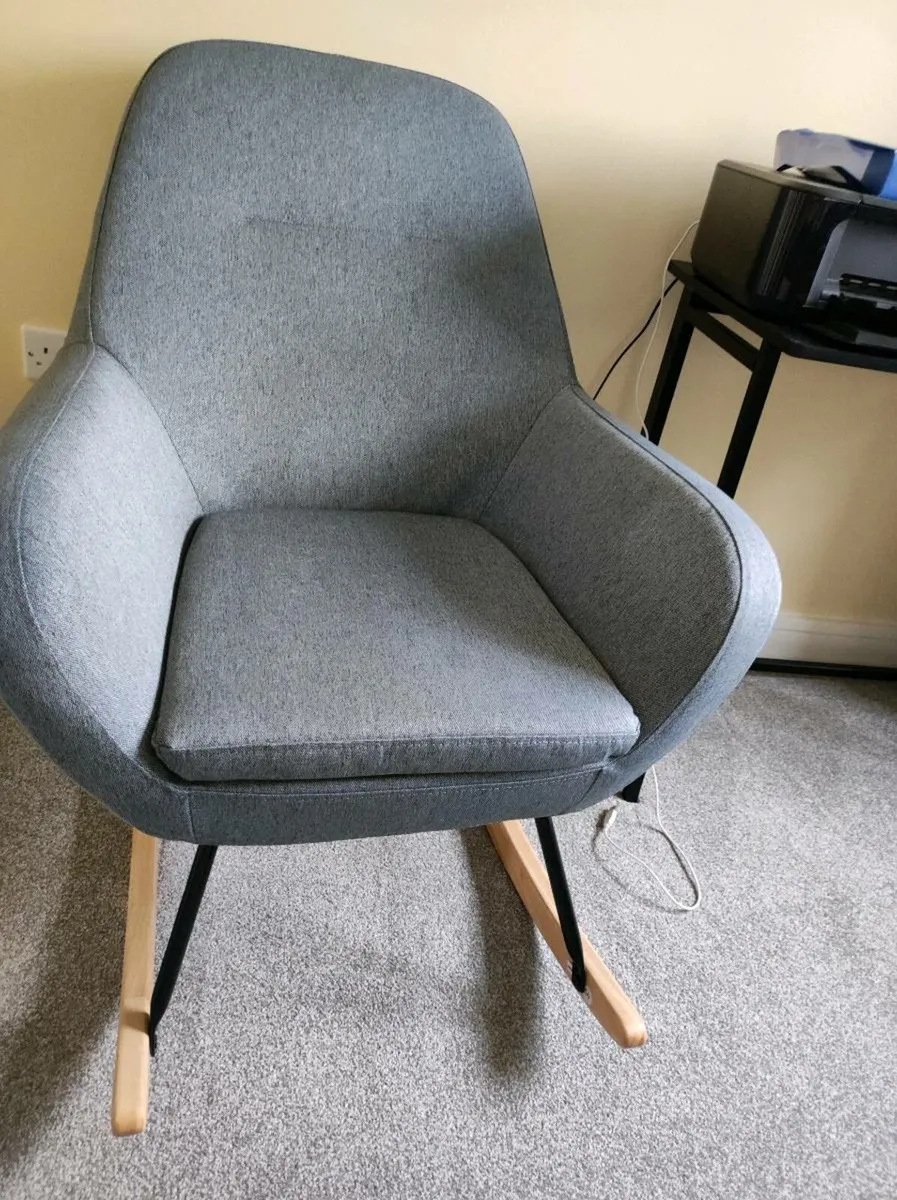 Rocking chair - Image 1