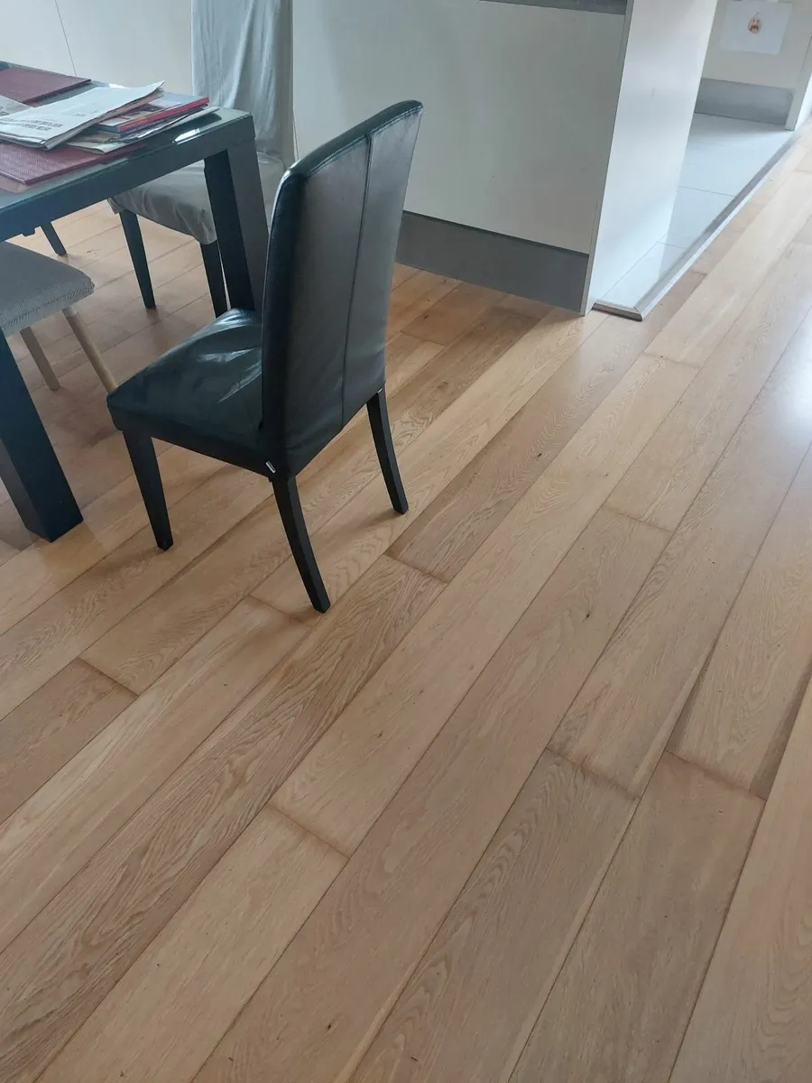 Set of 6 Dining Chairs